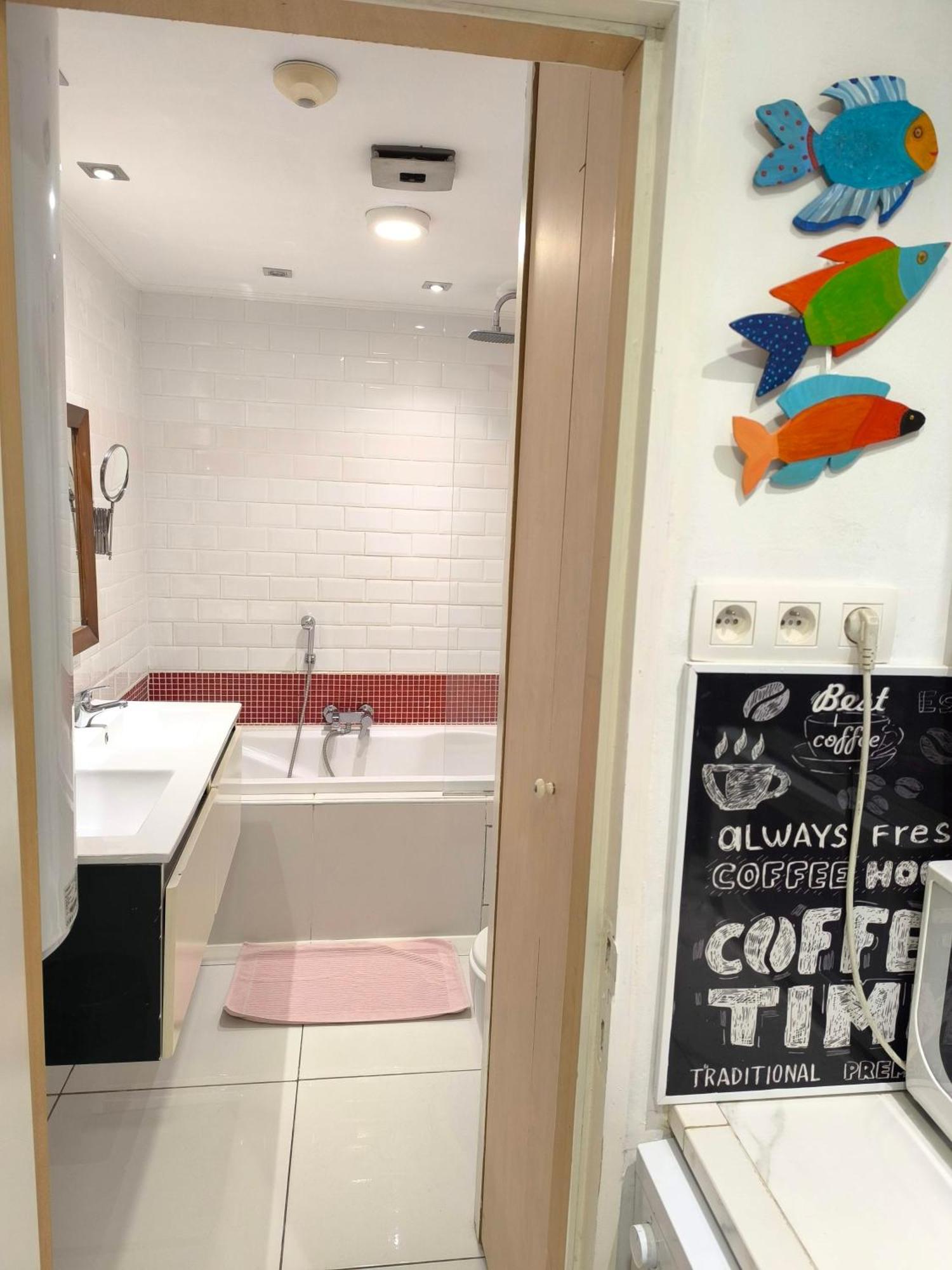Liège Centre: Cozy Stay Near St Lambert Station Exterior photo